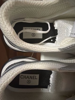 Scarpe Chanel Runner Bianche e Argento