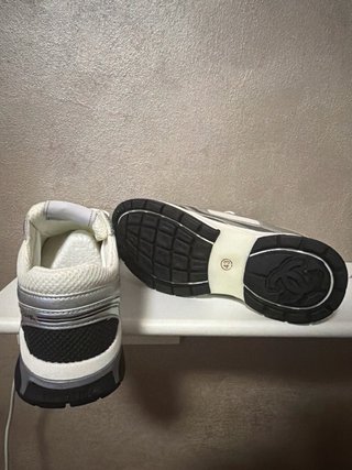 Scarpe Chanel Runner Bianche e Argento