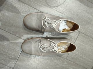 Zapatos niño beige/gris número 33
