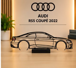 Silueta Audi RS5 Coupé 2022 con base