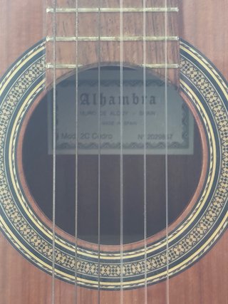 Guitarra Clásica Alhambra 2C Cedro