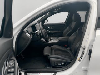 BMW 330e touring 2021