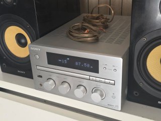 Sony Hi-Fi CMT-G1iP + Altavoces SS-CG1