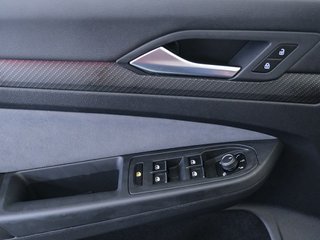 Volkswagen Golf R-Line 1.5 eTSI 110 kW (150 CV) DSG