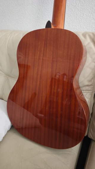 Guitarra Admira Española Clásica con funda, model