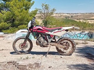 Husqvarna 300cc 2t Enduro Moto 2011