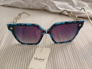 5 Gafas de sol vintage antiguas.