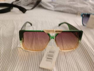 5 Gafas de sol vintage antiguas.