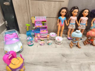 Lote Juguetes Muñecas Coche Hotel Accesorios