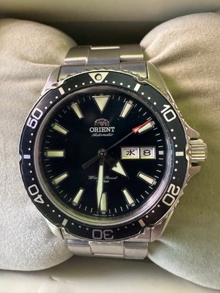 Reloj Orient Kamasu Mako III 42mm dial Kanji.