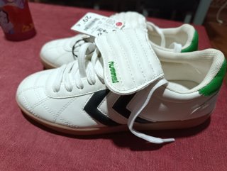 Zapatillas Hummel Blancas y Verdes