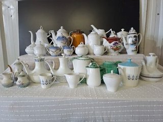 20 Set di Caffettiere in Ceramica Vintage