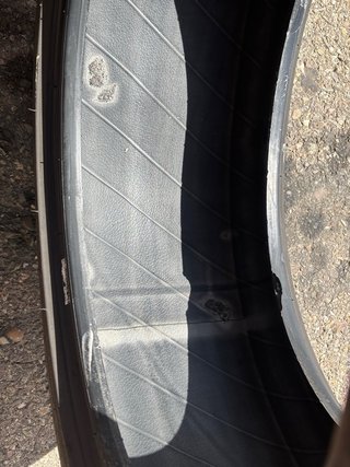 Neumáticos 245/40 R18 93Y