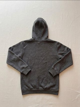 Vendo questa bellissima felpa con cappuccio Nike