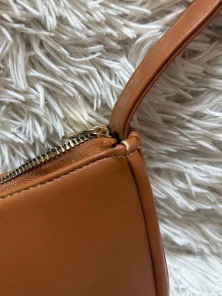 Bolso bandolera YSL marrón camel