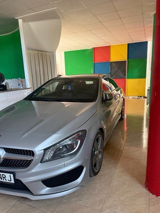 Mercedes-Benz CLA 220 CDI AMG LINE