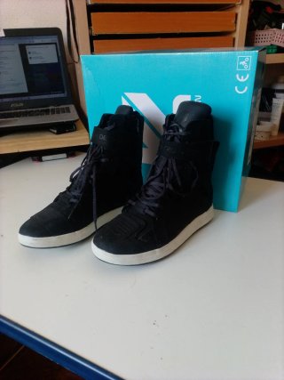 Botas moto negras talla 38