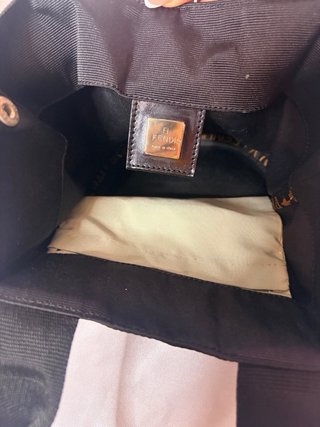 Fendi Bolso Bucket Mini Negro Marrón