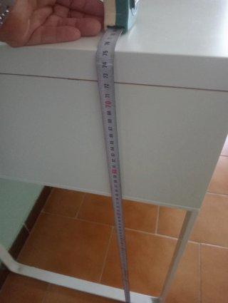 Mesa escritorio Ikea blanca con cajón