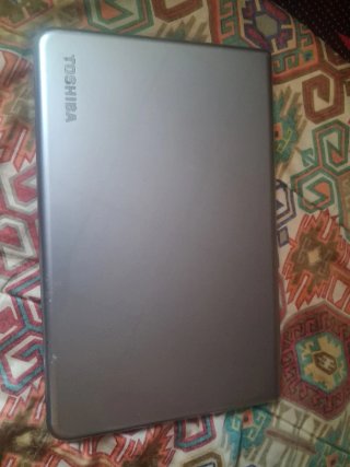 Ordenador Toshiba Satellite Intel Core i3