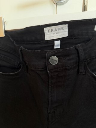 FRAME Jeans Negros Talla M