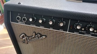 Amplificador Fender Frontman 212R 100W
