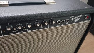 Amplificador Fender Frontman 212R 100W