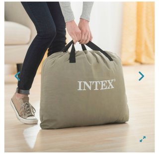 Colchón hinchable Intex con bomba eléctrica