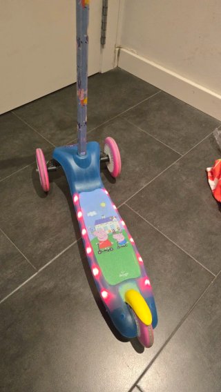 Patinete Peppa Pig 3 Ruedas Azul ed. Especial
