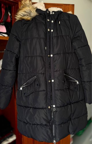 Plumífero largo mujer Bershka azul marino