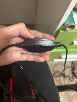 Cascos Gaming Negros y Rojos