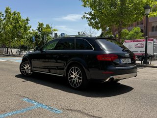 Audi A4 Allroad 211CV