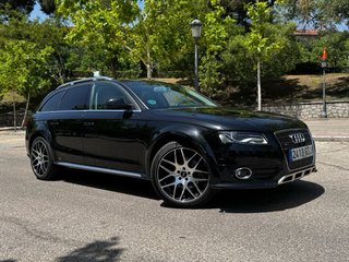 Audi A4 Allroad 211CV