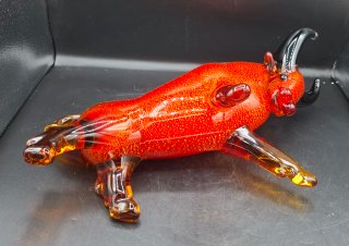 Gran figura de Toro en cristal de Murano firmado.