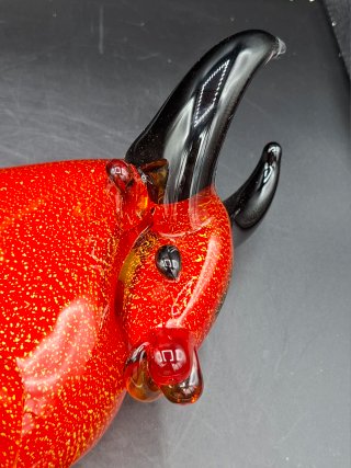 Gran figura de Toro en cristal de Murano firmado.