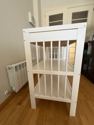 Cambiador IKEA GULLIVER + cambiador VĀDRA
