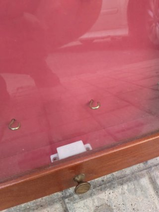 Vitrina expositor madera y cristal