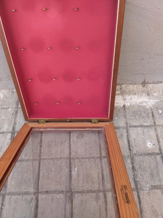 Vitrina expositor madera y cristal