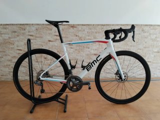 Bicicleta de carretera BMC