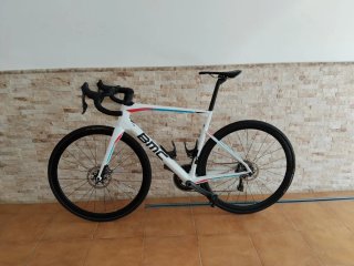 Bicicleta de carretera BMC