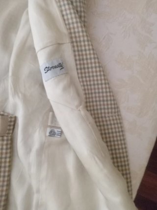Traje de chaqueta y falda cuadros