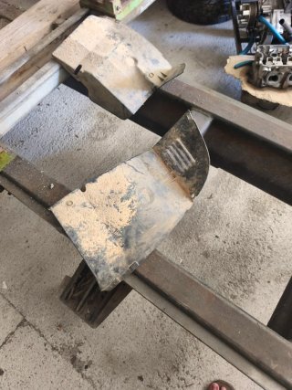 Paso de rueda trasero izquierdo Renault Clio 16v