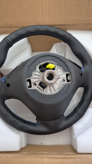 Volante bmw serie 3 f con vibracion y calefacción