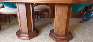 Mesa de comedor y 4 sillas