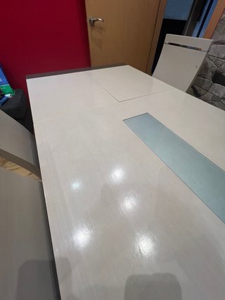 Mesa comedor con 4 sillas
