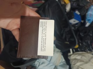 Cartera de piel café