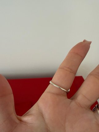 Anillo de plata con circonitas