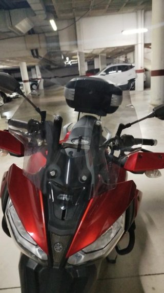 Yamaha Tracer 7 Roja