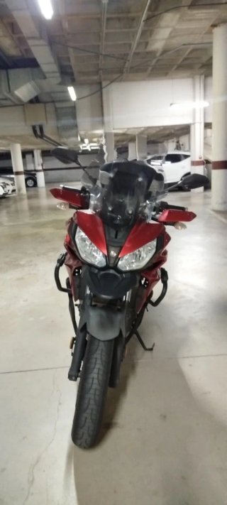 Yamaha Tracer 7 Roja