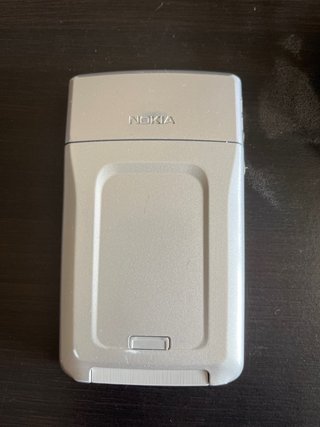 Nokia E61 Plata